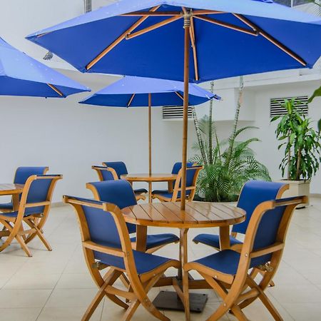 Hotel Neiva Plaza Extérieur photo