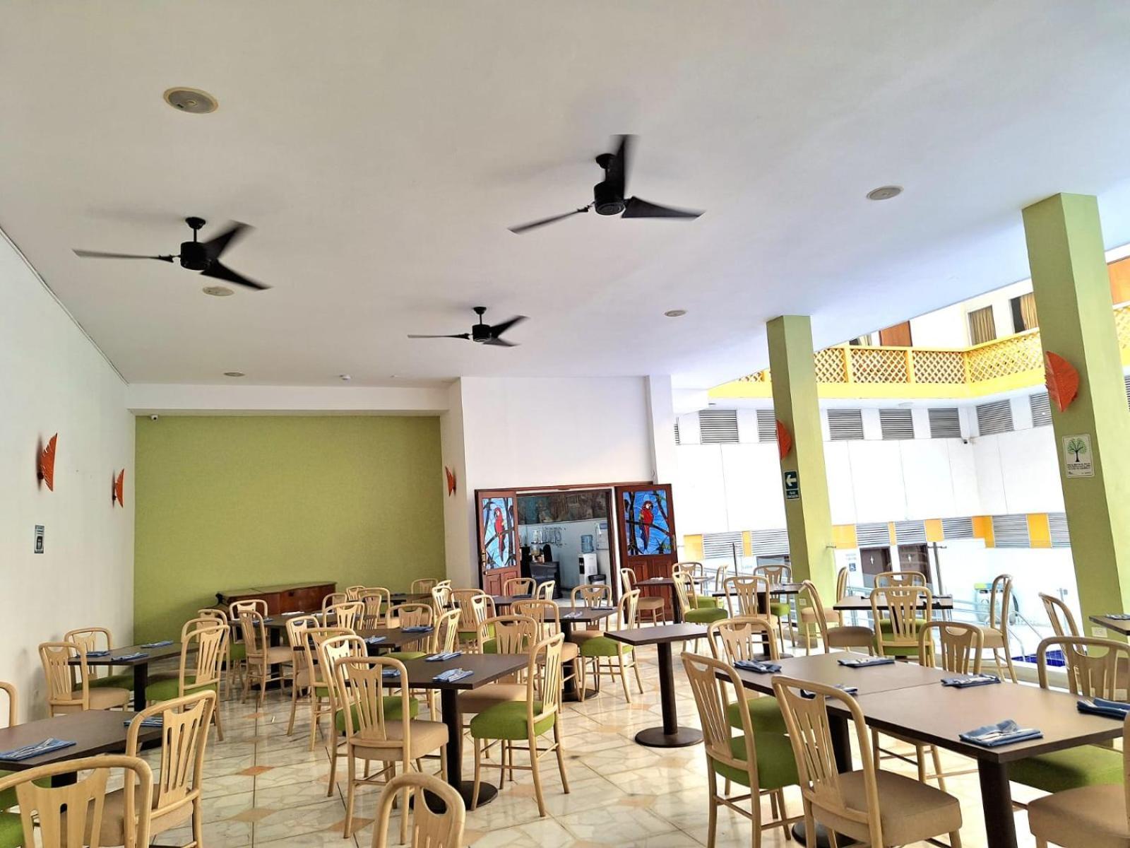Hotel Neiva Plaza Extérieur photo