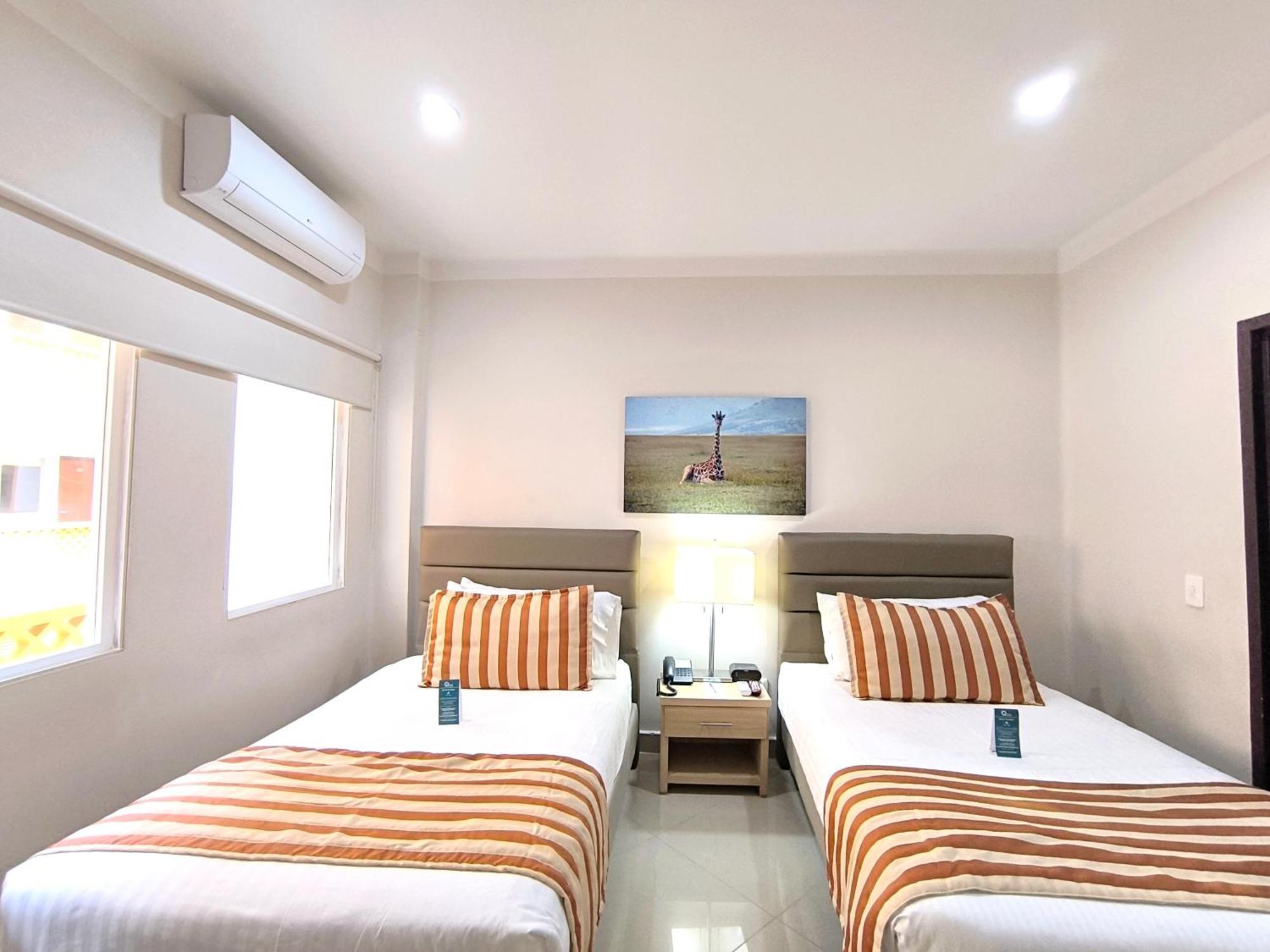 Hotel Neiva Plaza Extérieur photo