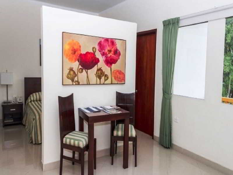 Hotel Neiva Plaza Extérieur photo